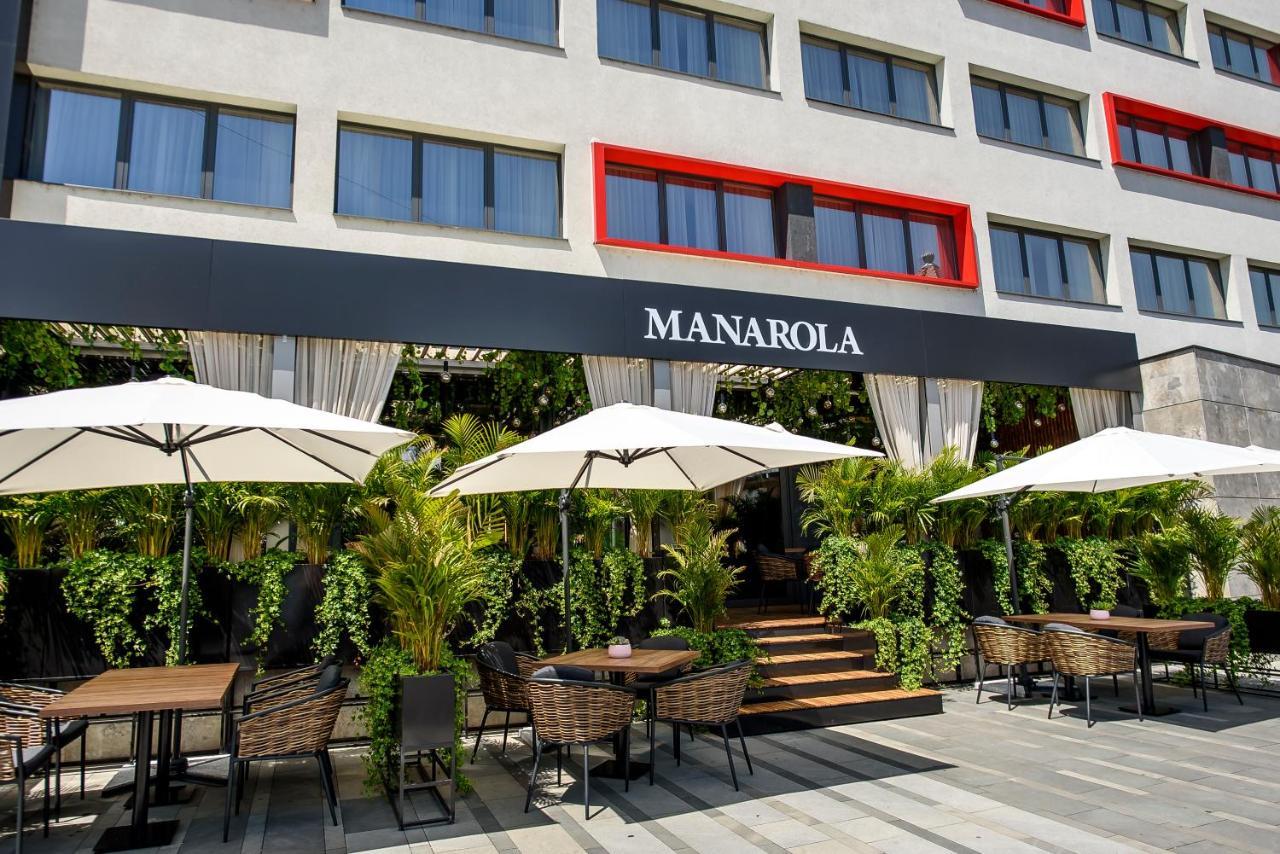 Ramada By Wyndham Ramnicu Valcea Hotel Exterior foto